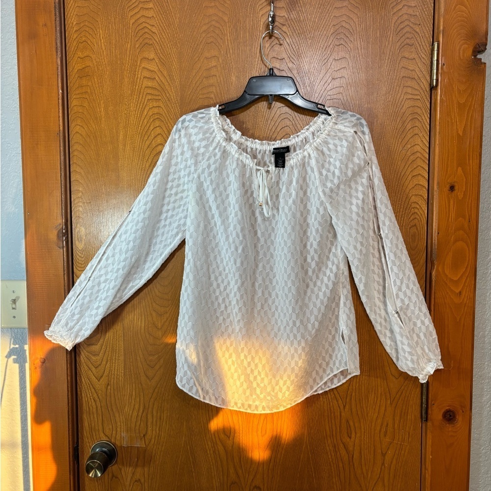 White House Black Market Textured Cream Blouse